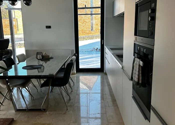 Ξενοδοχείο Palace 4*