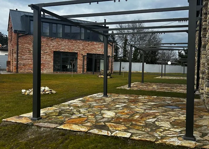 Palace 4* Jíloviště